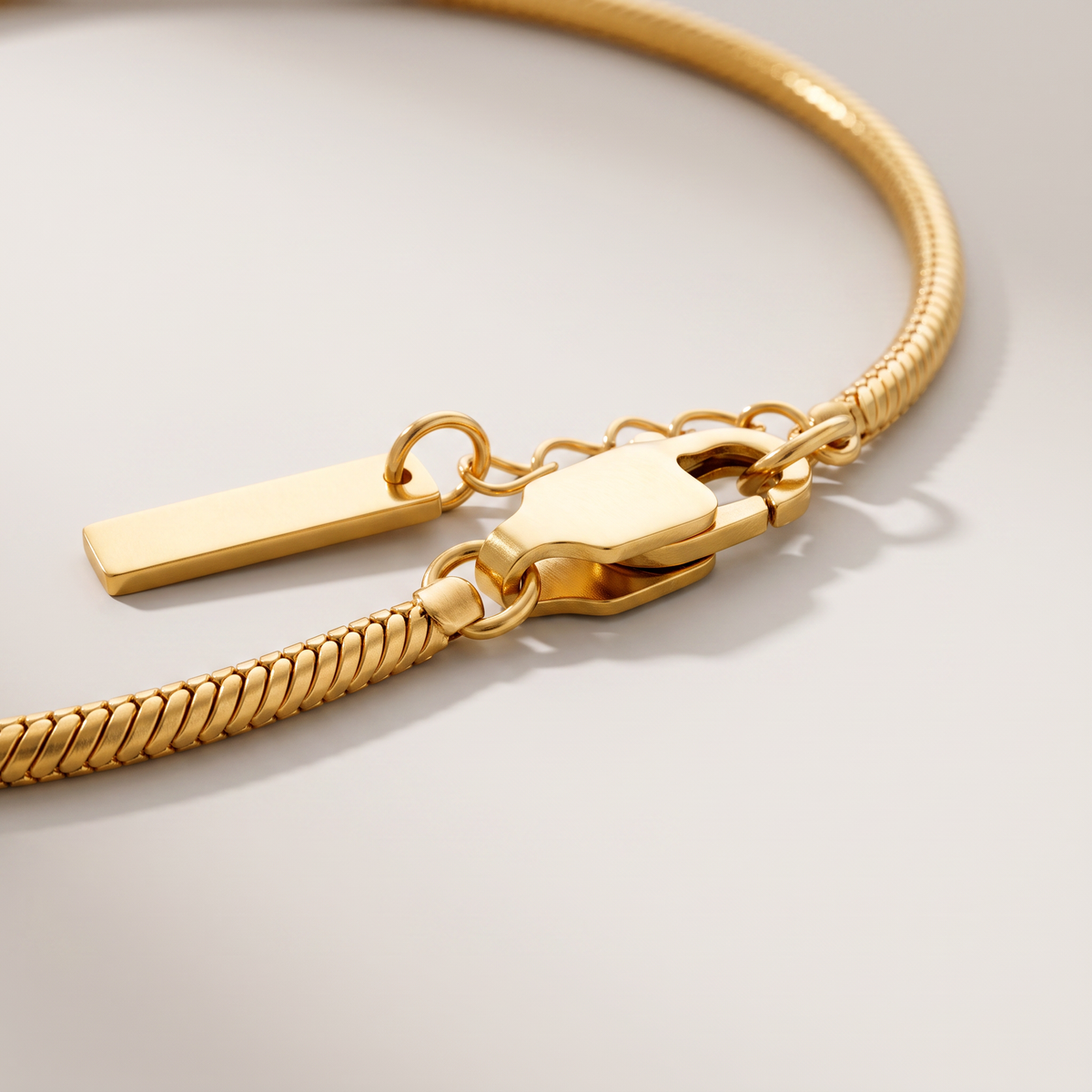 Markiga® Bangle Bracelet